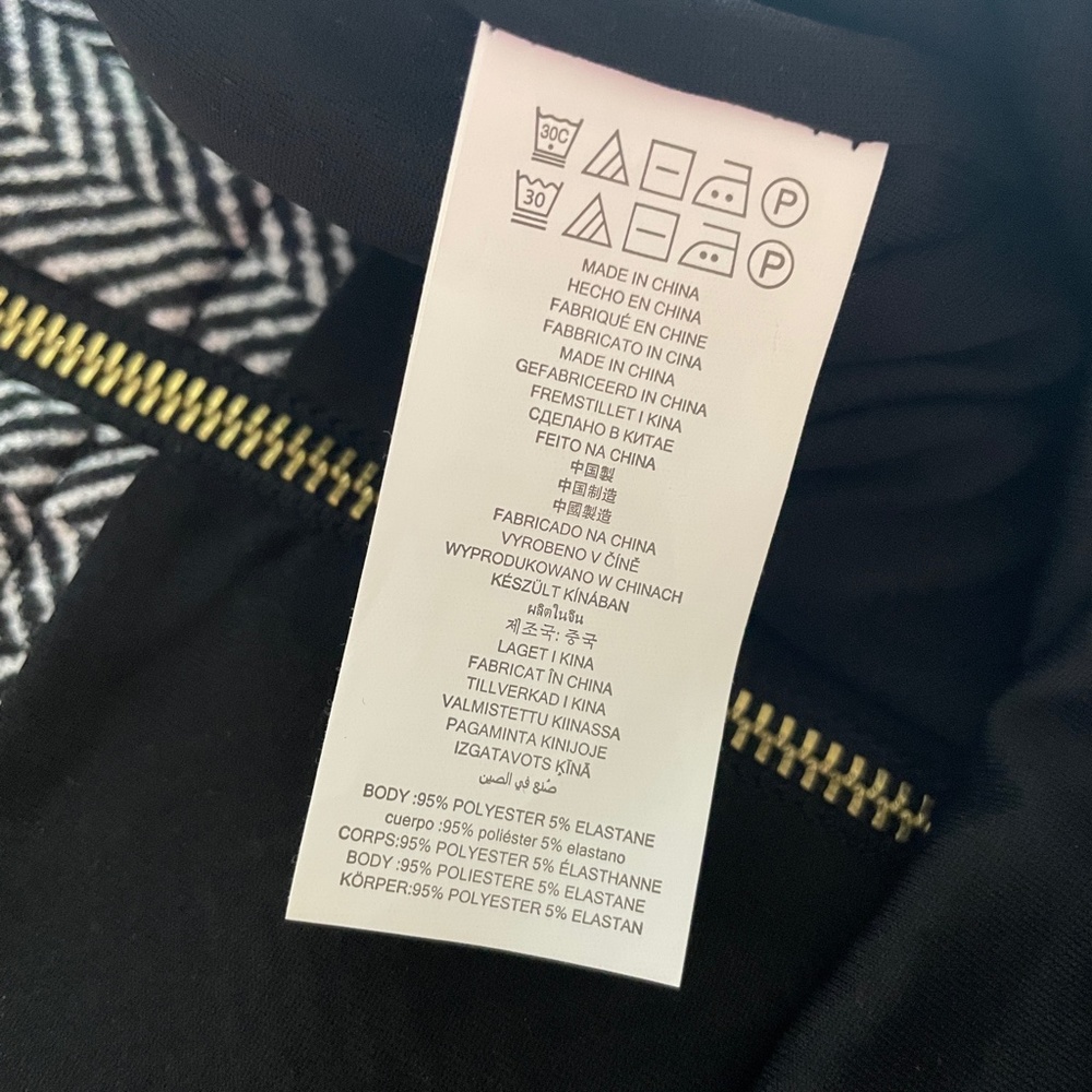 Michael Kors Black & White Pencil Skirt Small - Picture 2 of 5